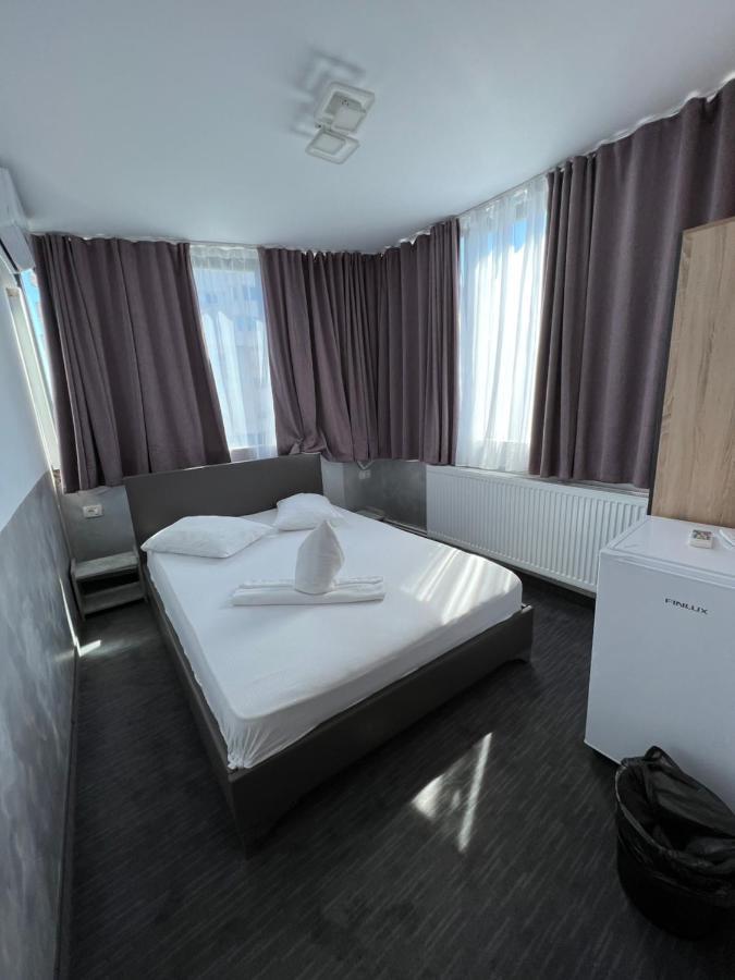 Hotel Miniom Констанца Екстер'єр фото