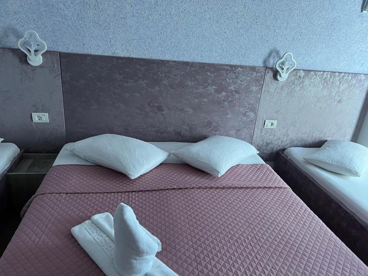 Hotel Miniom Констанца Екстер'єр фото